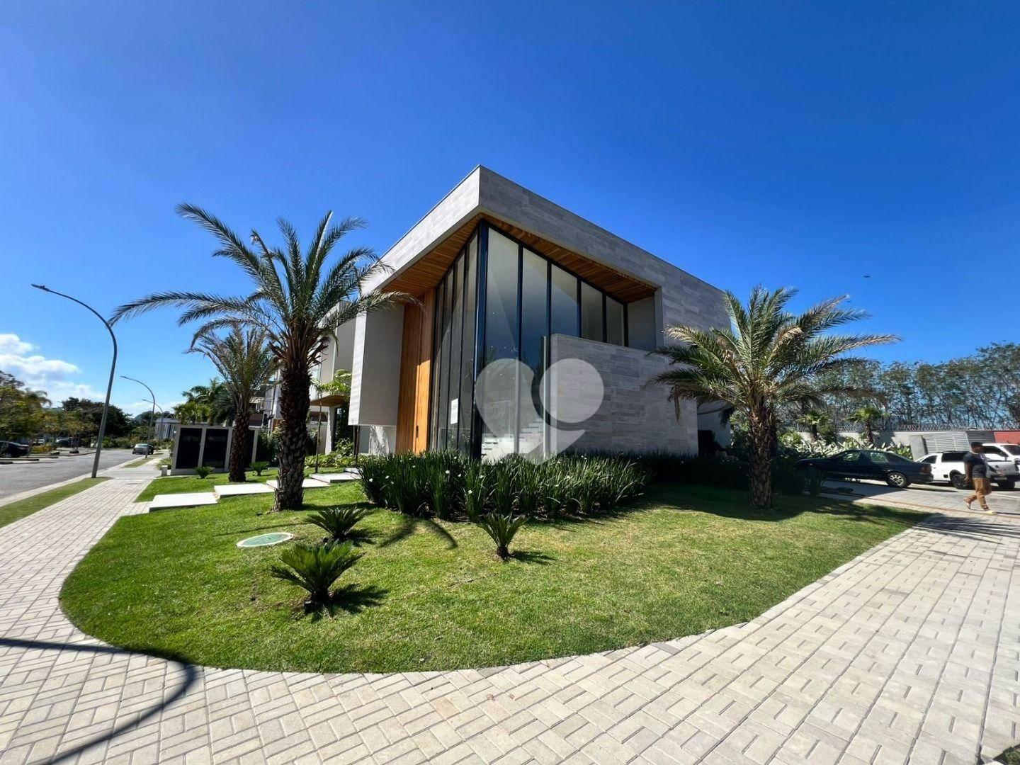 Casa com 4 Quartos à venda, 1300 m² por R$ 14.900.000 - Barra da Tijuca - Rio de Janeiro/RJ